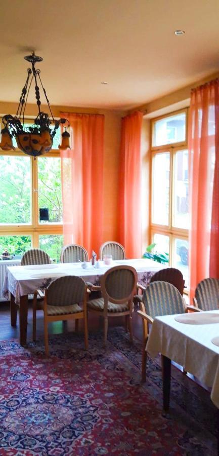 Villa Kunterbunt Willa Smiesznotka Puck Luaran gambar