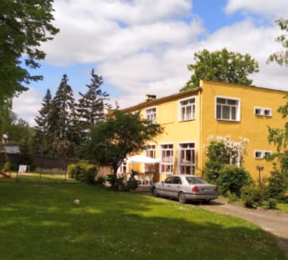 Villa Kunterbunt Willa Smiesznotka Puck Luaran gambar