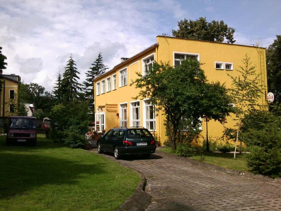 Villa Kunterbunt Willa Smiesznotka Puck Luaran gambar